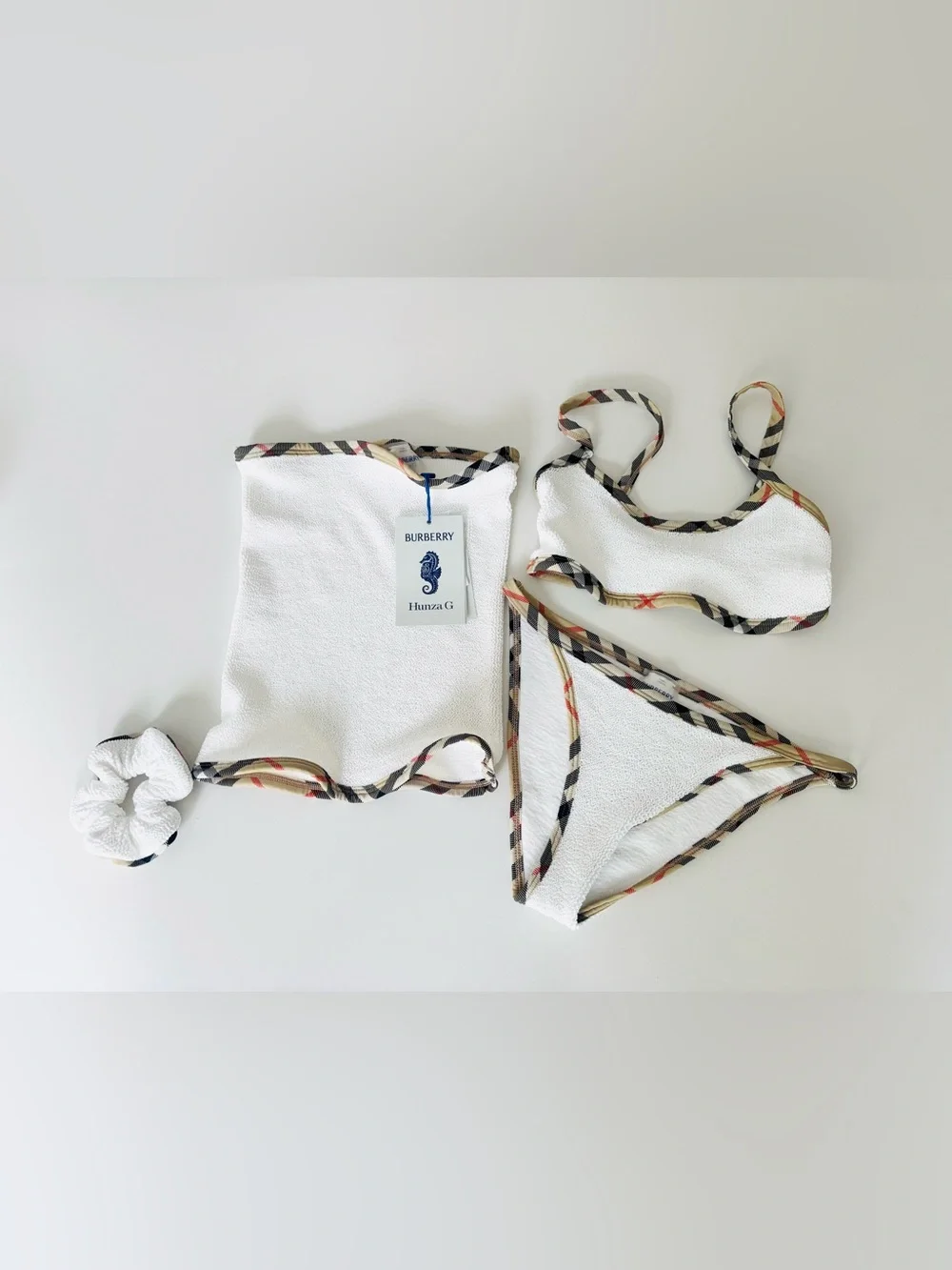 NEW HUNZA G Burberry Set One Size